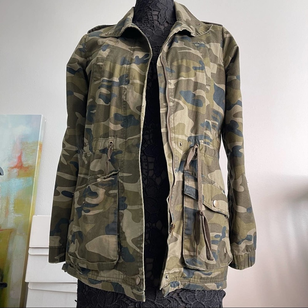 Camouflage Jacket Army Green Zipper Size Small Military